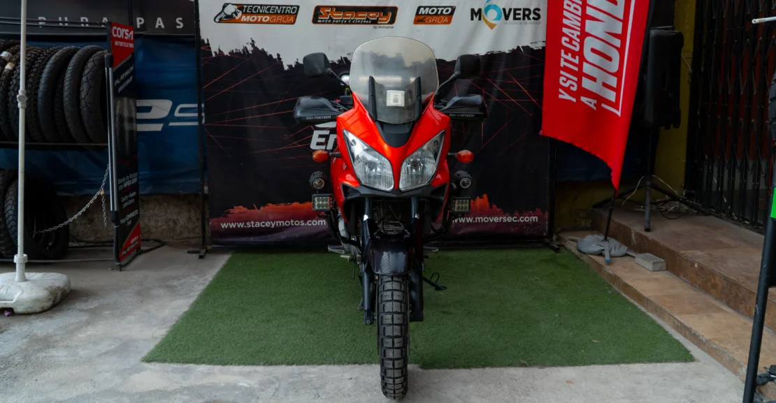 SUZUKI – DL 650 full