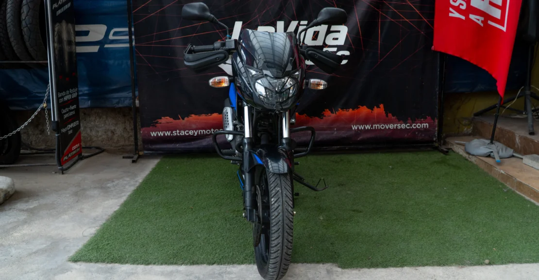 BAJAJ – PULSAR 180 full