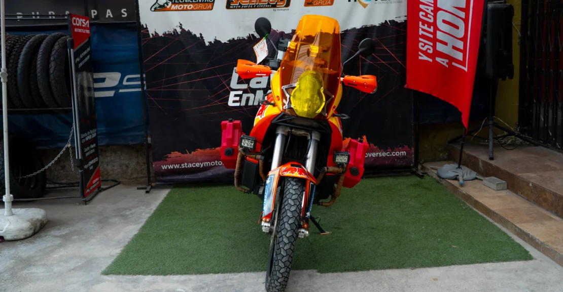 KTM – 900 ADV full