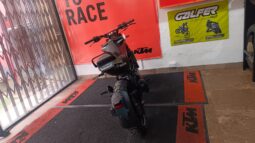 Husqvarna – Svartpilen 250